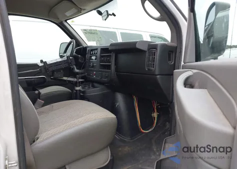 2015 Chevrolet Express 2500 Work Van из США, поврежденный, VIN 1GCWGFCF2F1284825